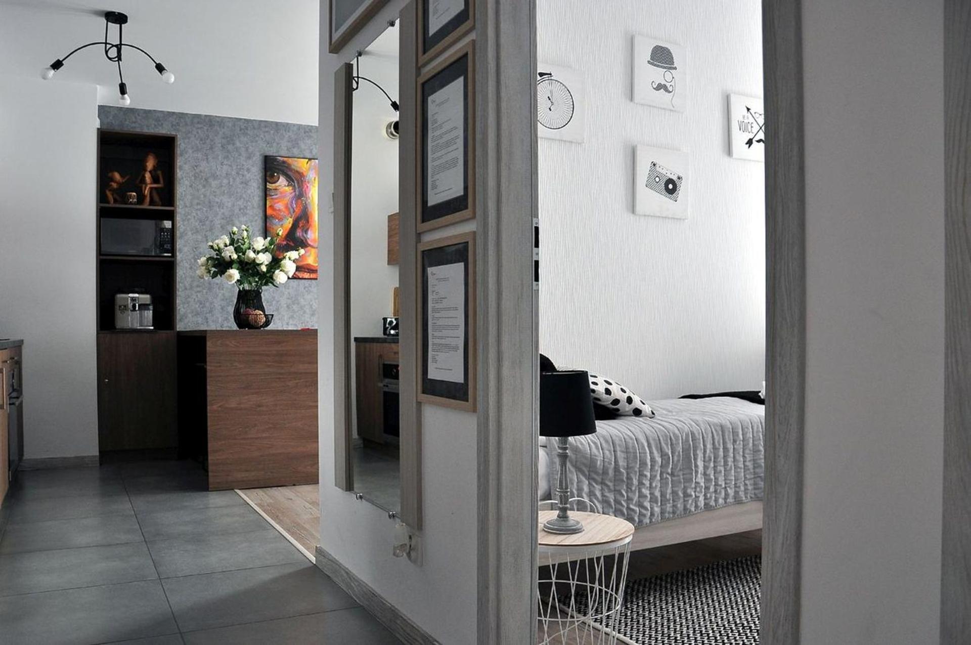 Q Apart Grand - Klimatyzowane 3 Pokojowe Apartamenty Przy Manufakturze Z Garazem Gratis, Fv ウッチ エクステリア 写真