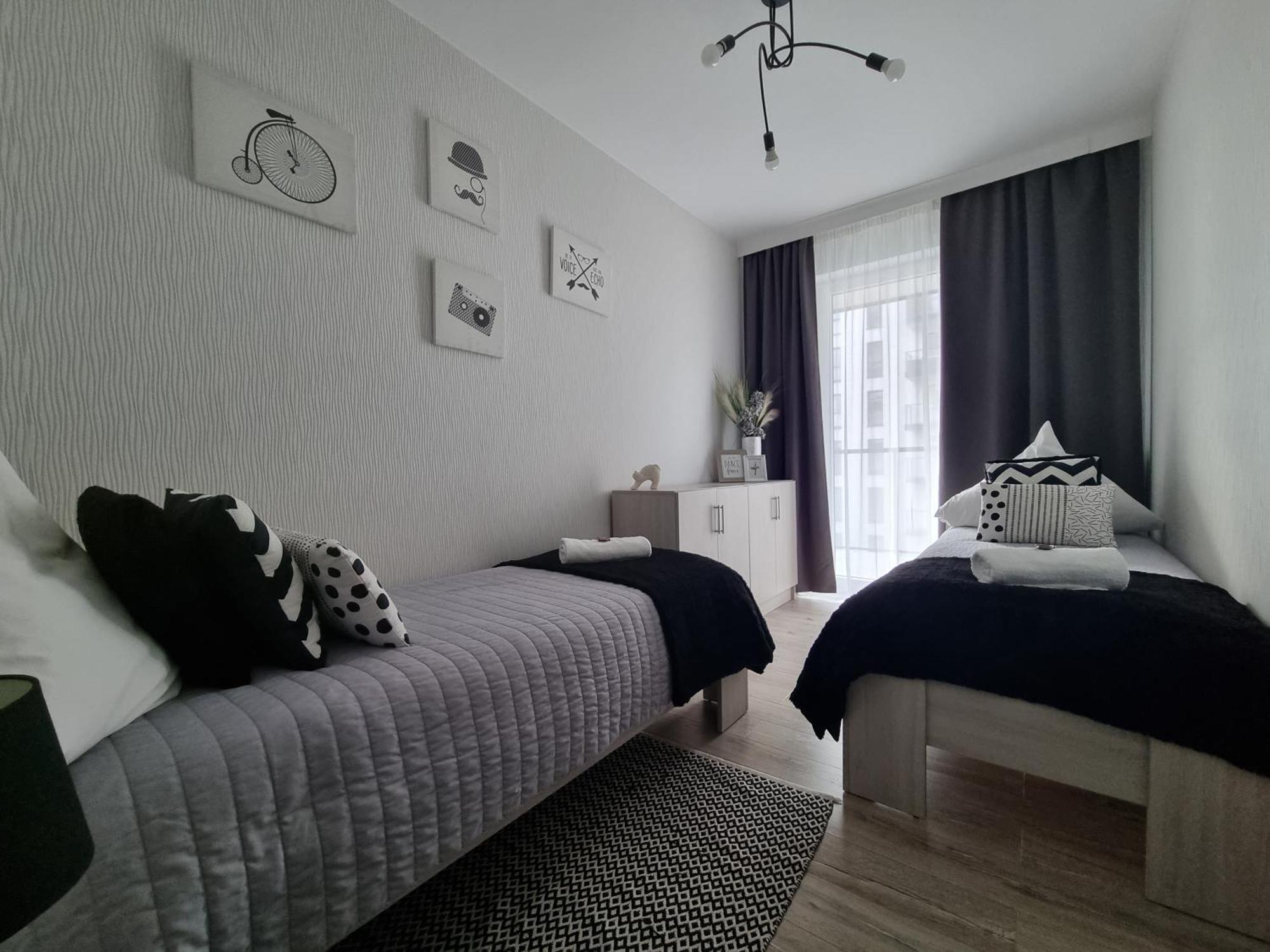 Q Apart Grand - Klimatyzowane 3 Pokojowe Apartamenty Przy Manufakturze Z Garazem Gratis, Fv ウッチ エクステリア 写真